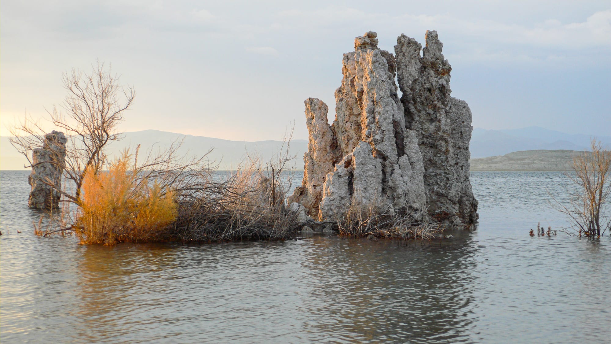 tufa towers at Mono Lake